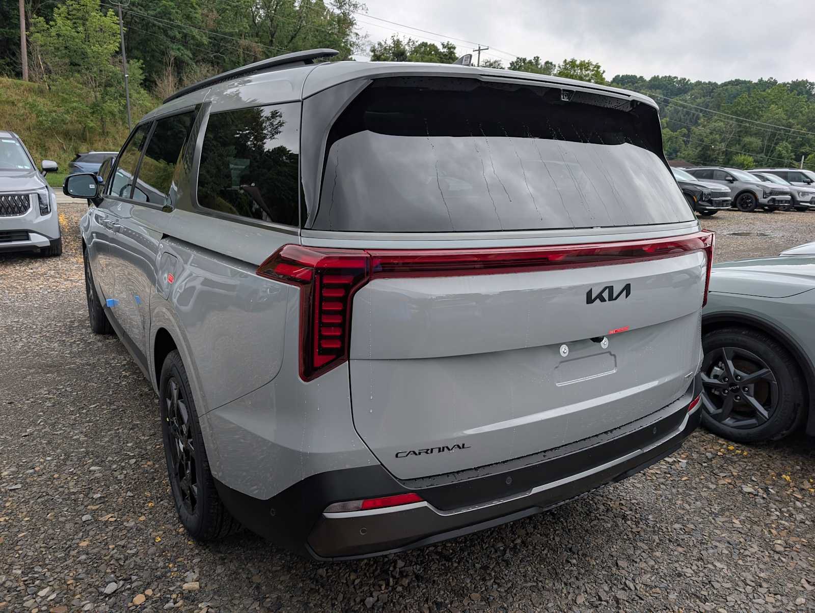 New 2027 Kia Carnival SX Prestige FWD image 9