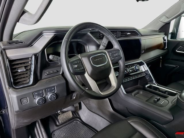 Used 2024 GMC Sierra 2500 Denali w/ Denali Reserve Package AWD/4WD image 9