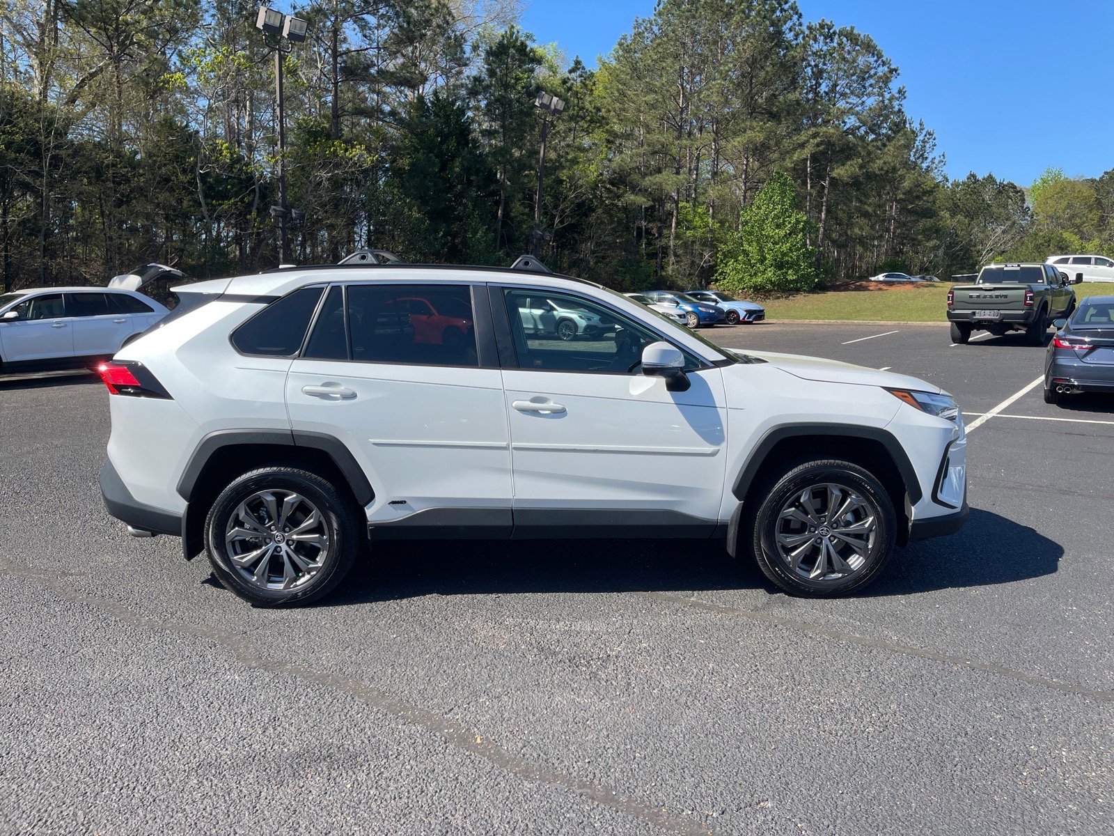 Used 2024 Toyota RAV4 XLE Premium w/ Weather Package AWD/4WD image 21