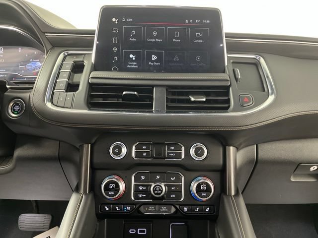 Used 2024 GMC Yukon XL AT4 w/ Technology Package AWD/4WD image 26