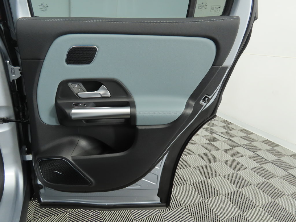 Certified 2026 Mercedes-Benz GLA 250 image 28