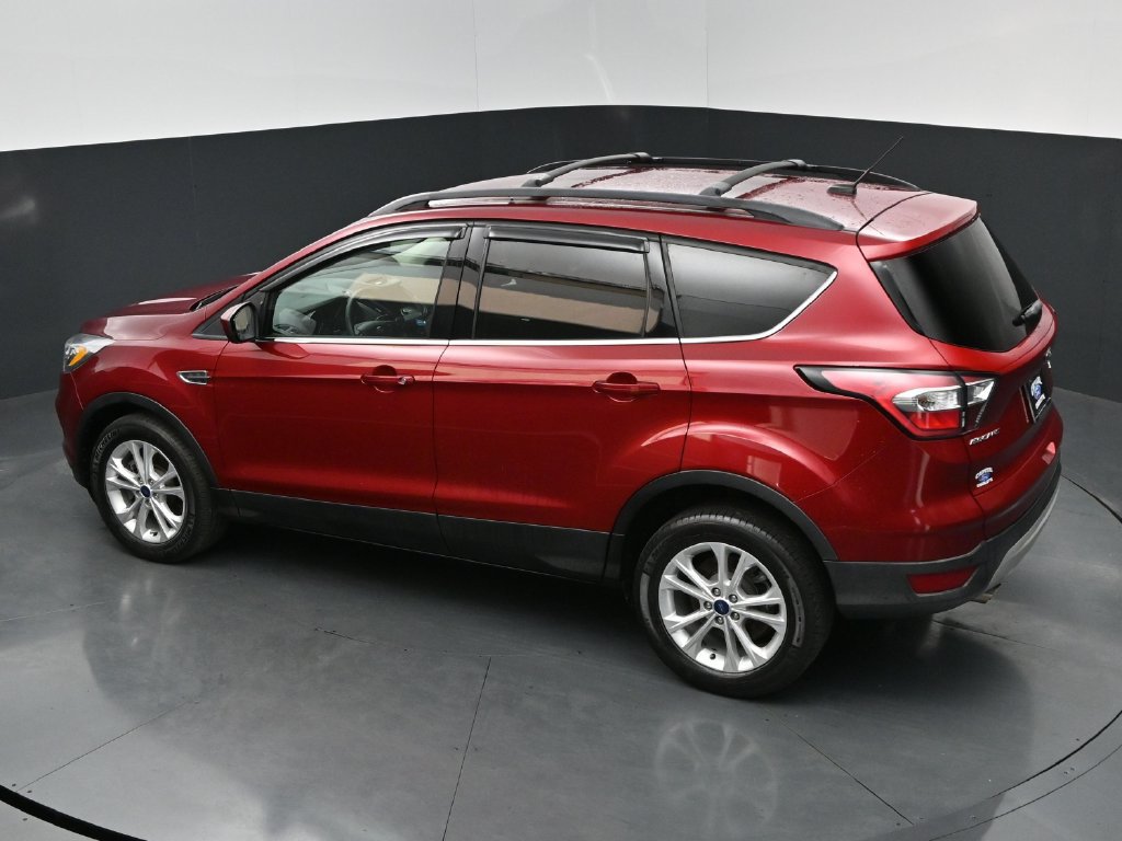 Used 2017 Ford Escape SE w/ Equipment Group 201A AWD/4WD image 29