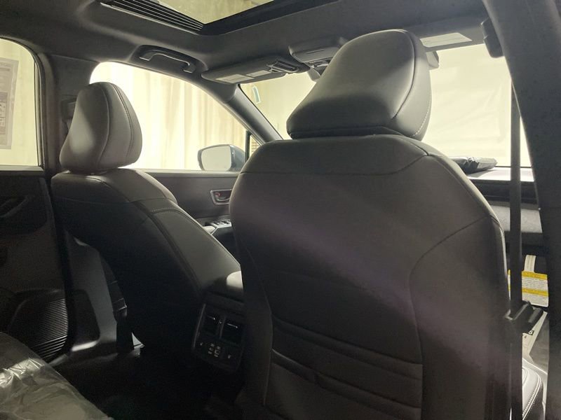 New 2026 Subaru Outback Limited AWD/4WD image 16
