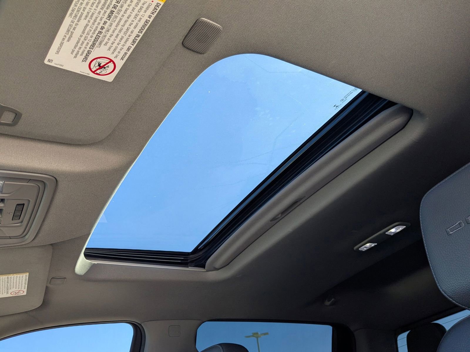 Used 2022 GMC Sierra 3500 Denali image 16