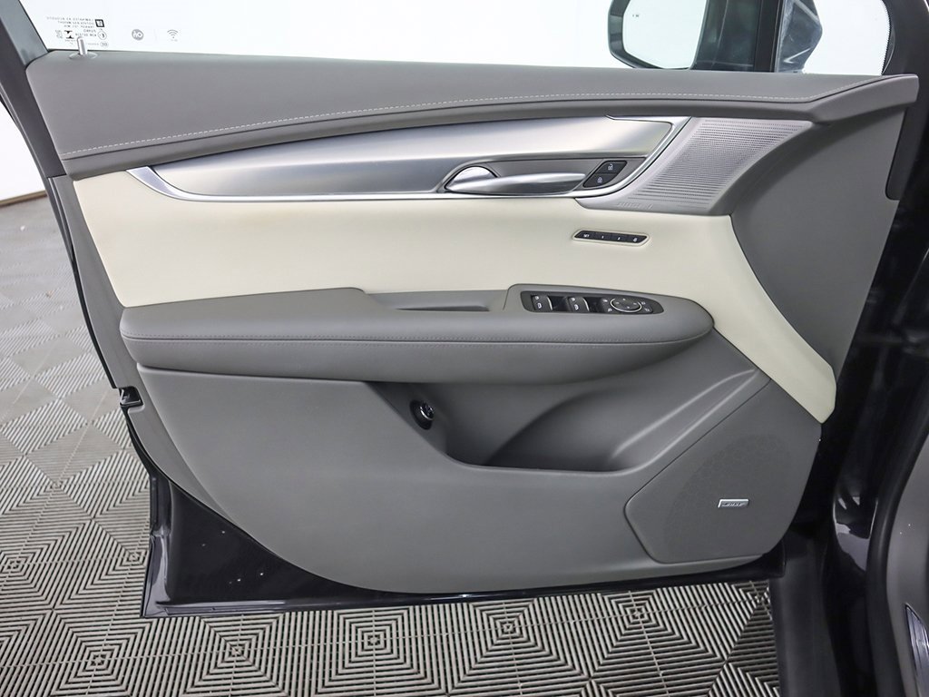 Used 2022 Cadillac XT5 Premium Luxury image 26