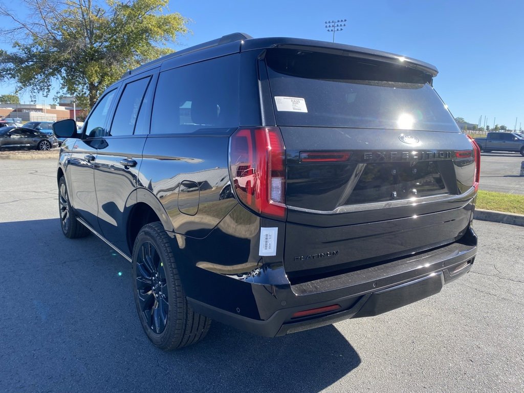 New 2025 Ford Expedition Platinum image 5