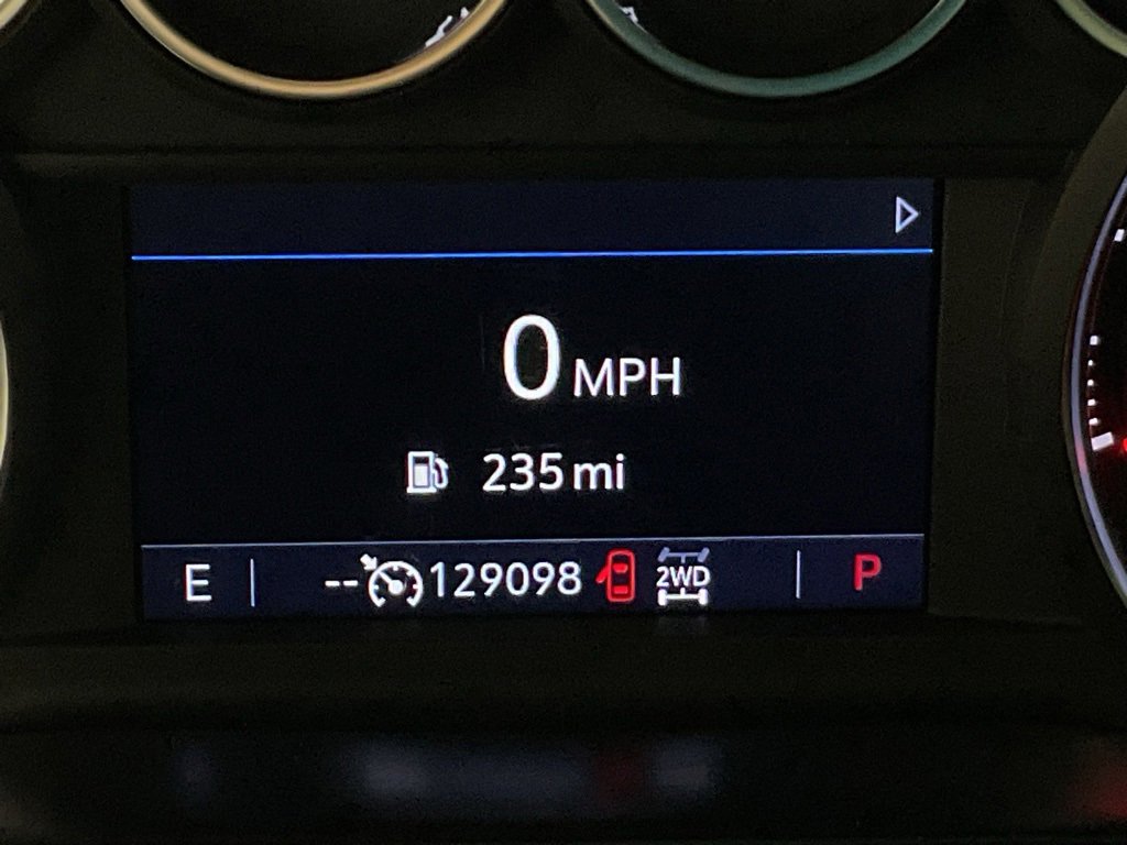 Used 2021 Chevrolet Silverado 1500 LT w/ Z71 Off-Road Package image 34