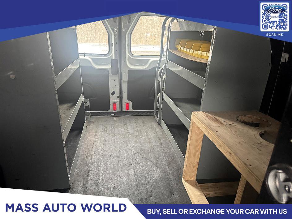 Used 2019 Ford Transit 250 130 Low Roof RWD image 9