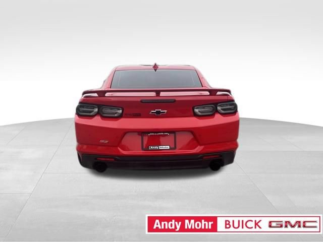 Used 2019 Chevrolet Camaro SS RWD image 13