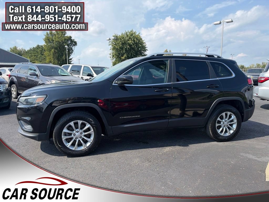Used 2019 Jeep Cherokee Latitude w/ Popular Appearance Group AWD/4WD image 9