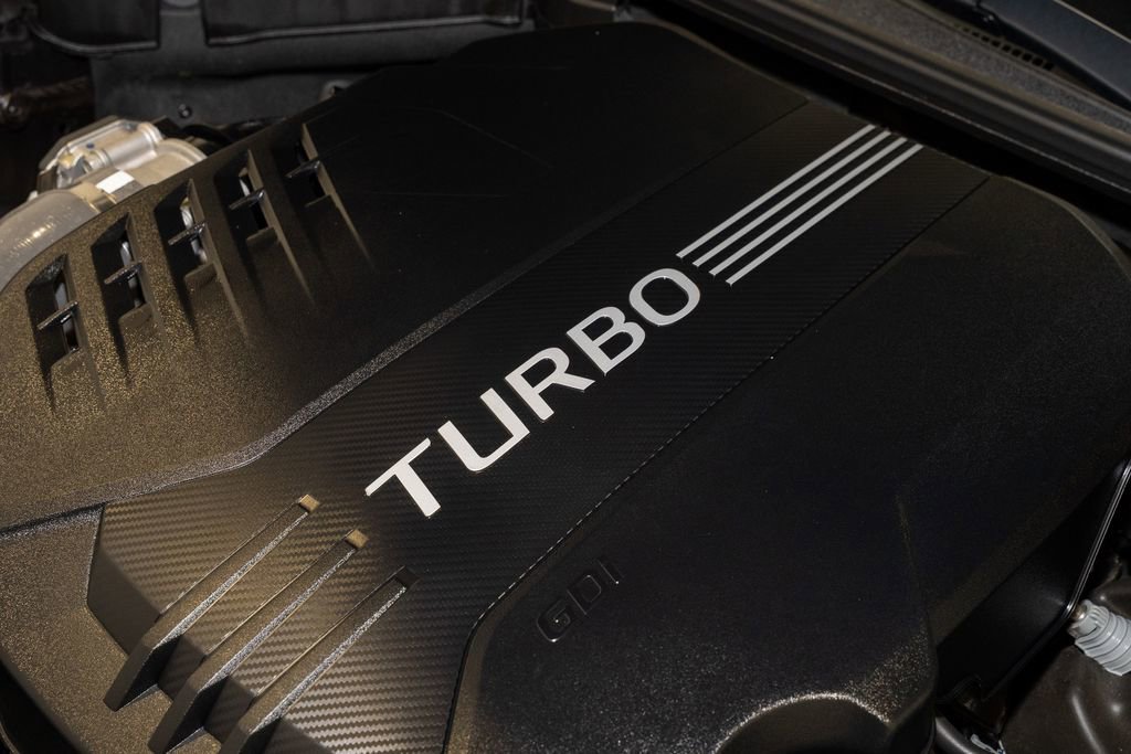 Used 2024 Genesis G70 3.3T Advanced w/ Sport Prestige Package image 15