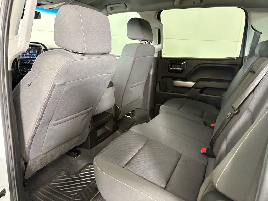 Used 2018 Chevrolet Silverado 1500 LT w/ All Star Edition image 38