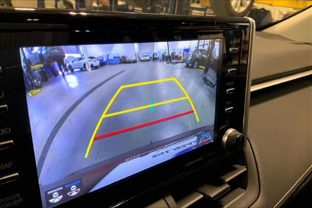 Used 2019 Toyota RAV4 XLE w/ Convenience Package AWD/4WD image 21