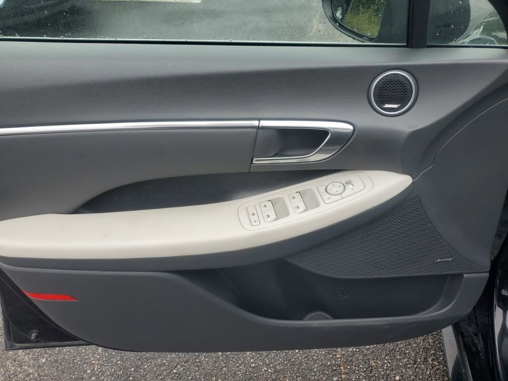 Used 2023 Hyundai Sonata SEL FWD image 16