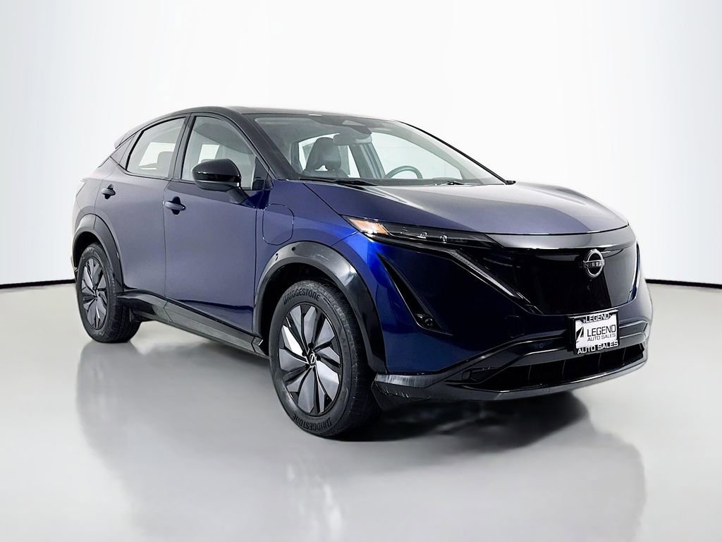 Used 2023 Nissan Ariya AWD image 3