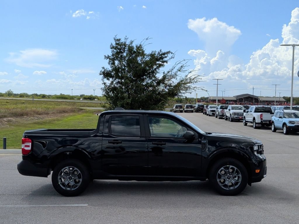 New 2026 Ford Maverick XLT FWD image 9