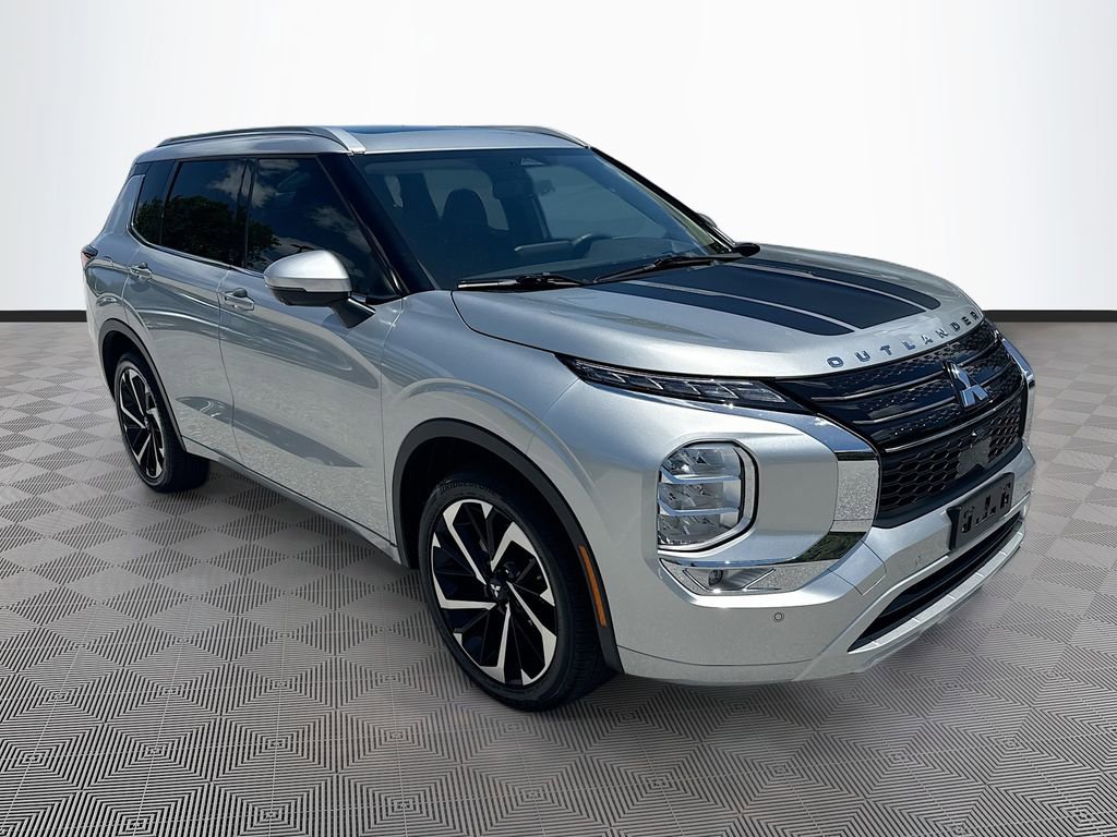 Used 2024 Mitsubishi Outlander SEL image 4