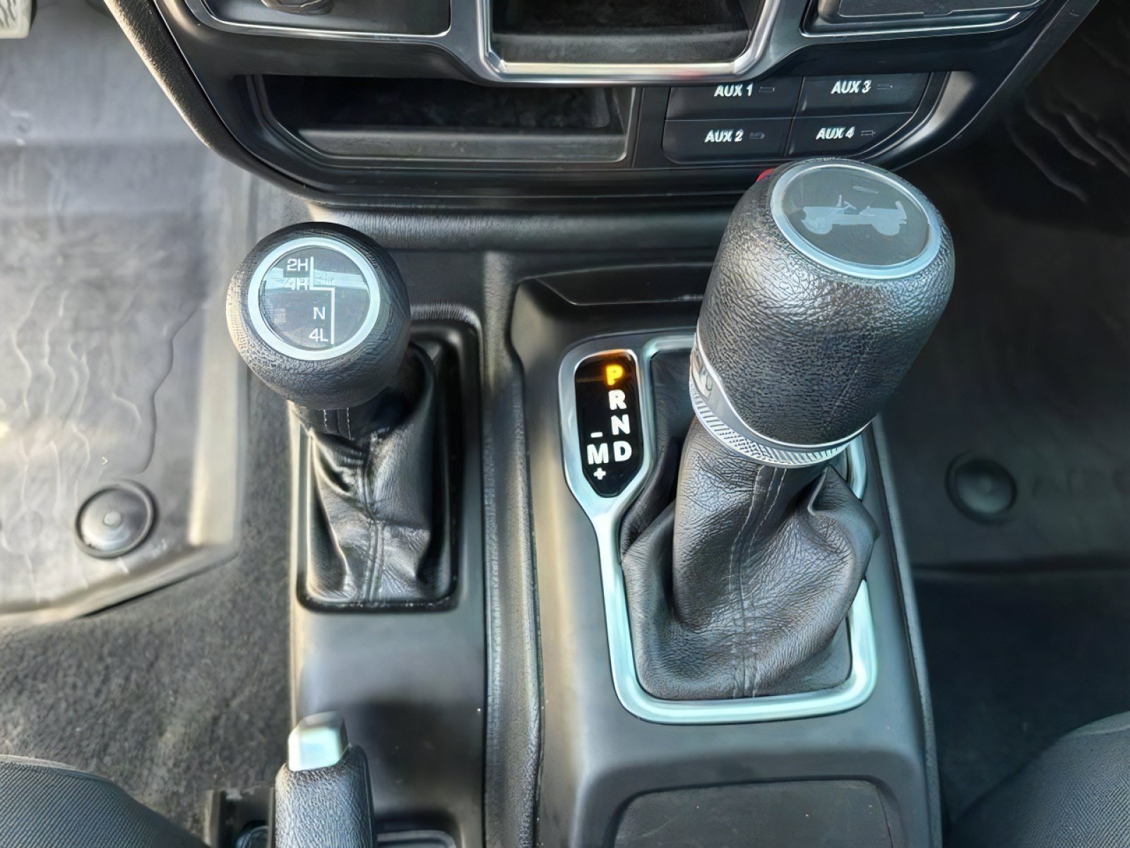 Used 2023 Jeep Wrangler Unlimited Sport AWD/4WD image 16