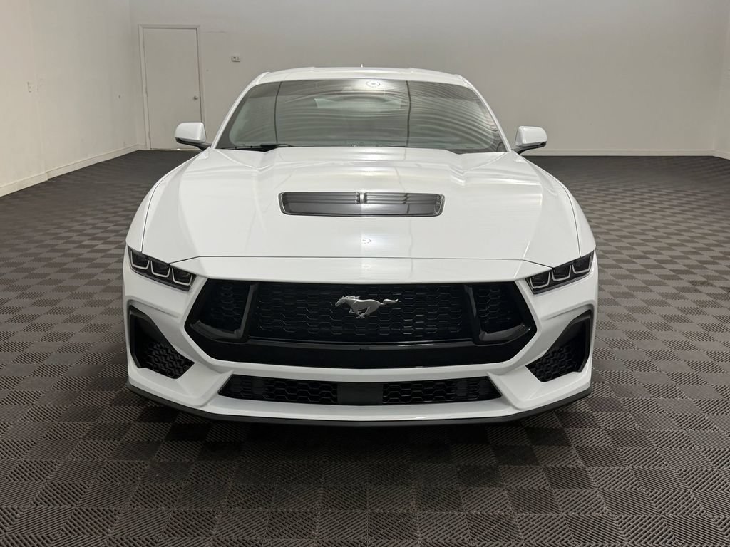 Used 2025 Ford Mustang GT Premium RWD image 6