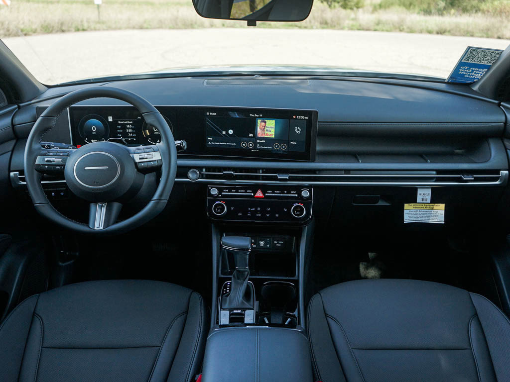 New 2025 Hyundai Santa Cruz XRT image 12