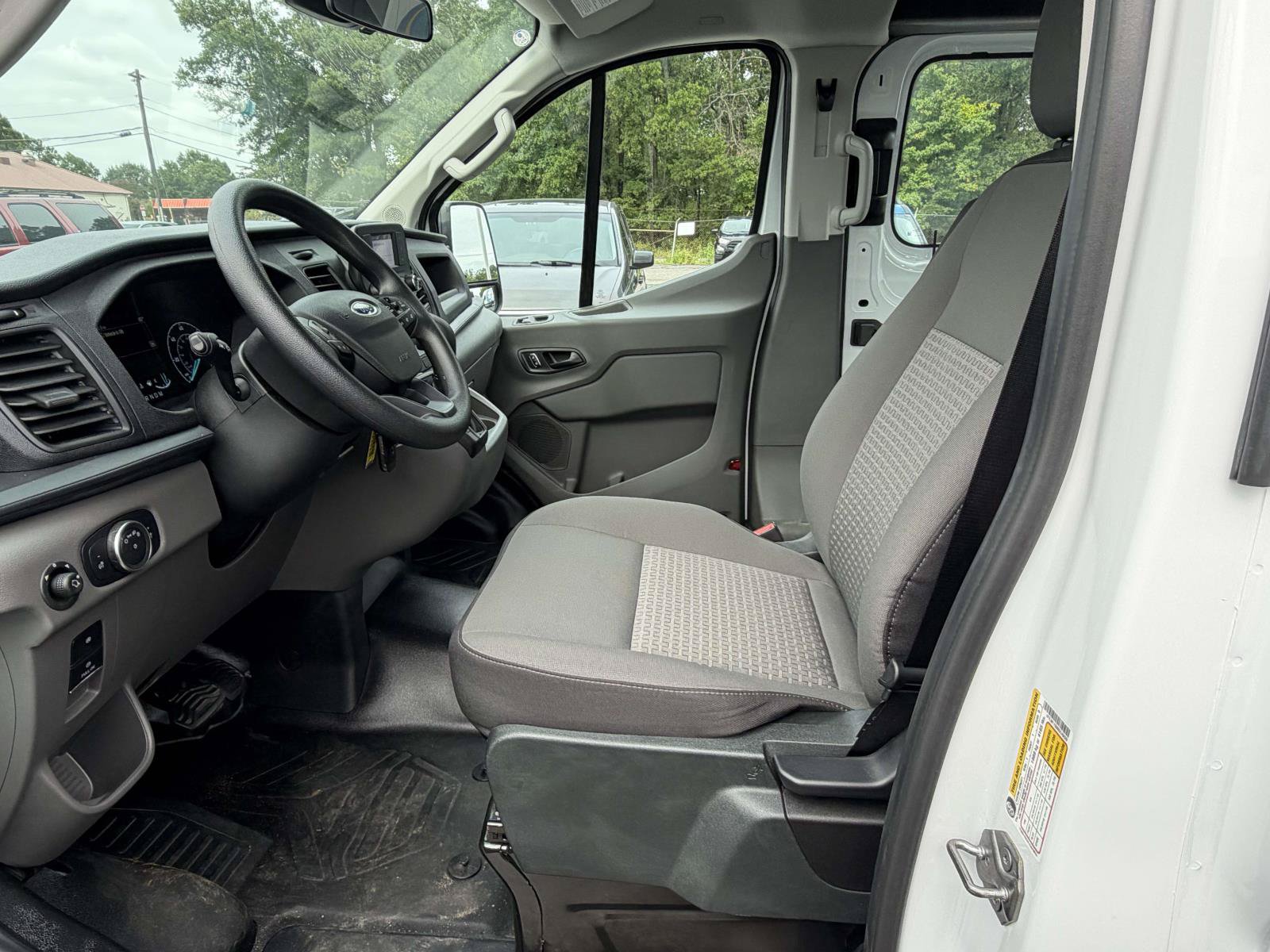 Used 2024 Ford Transit 350 Low Roof RWD image 25