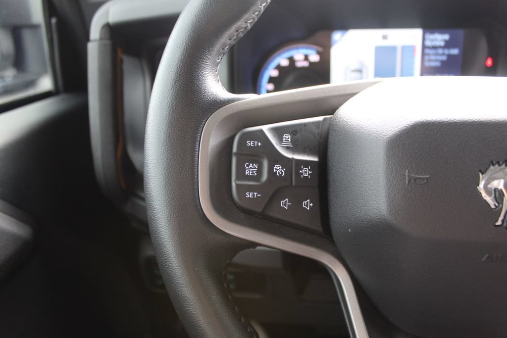 Used 2024 Ford Bronco Badlands AWD/4WD image 24