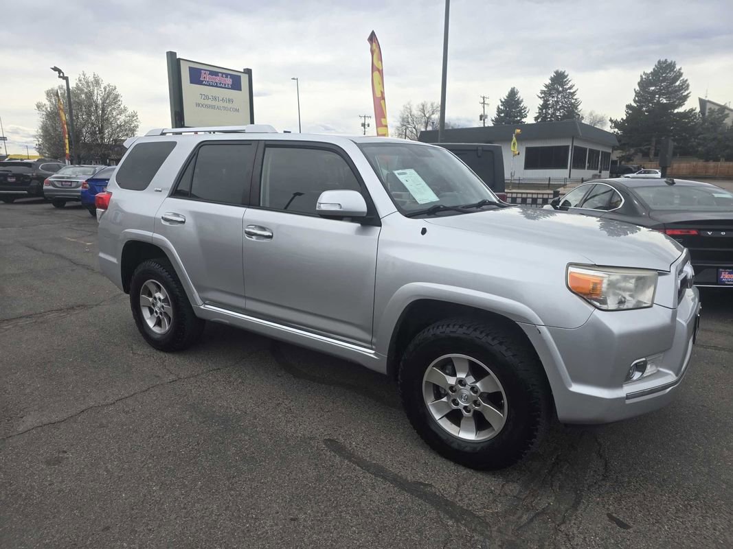 Used 2013 Toyota 4Runner SR5 image 6