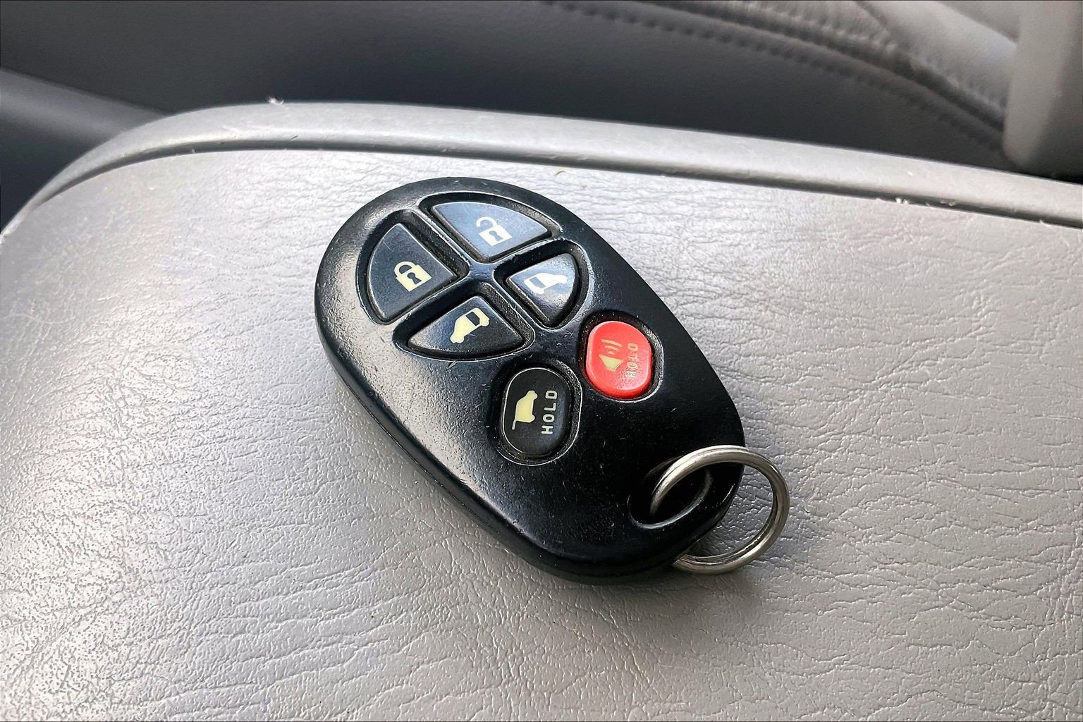 Used 2010 Toyota Sienna image 14