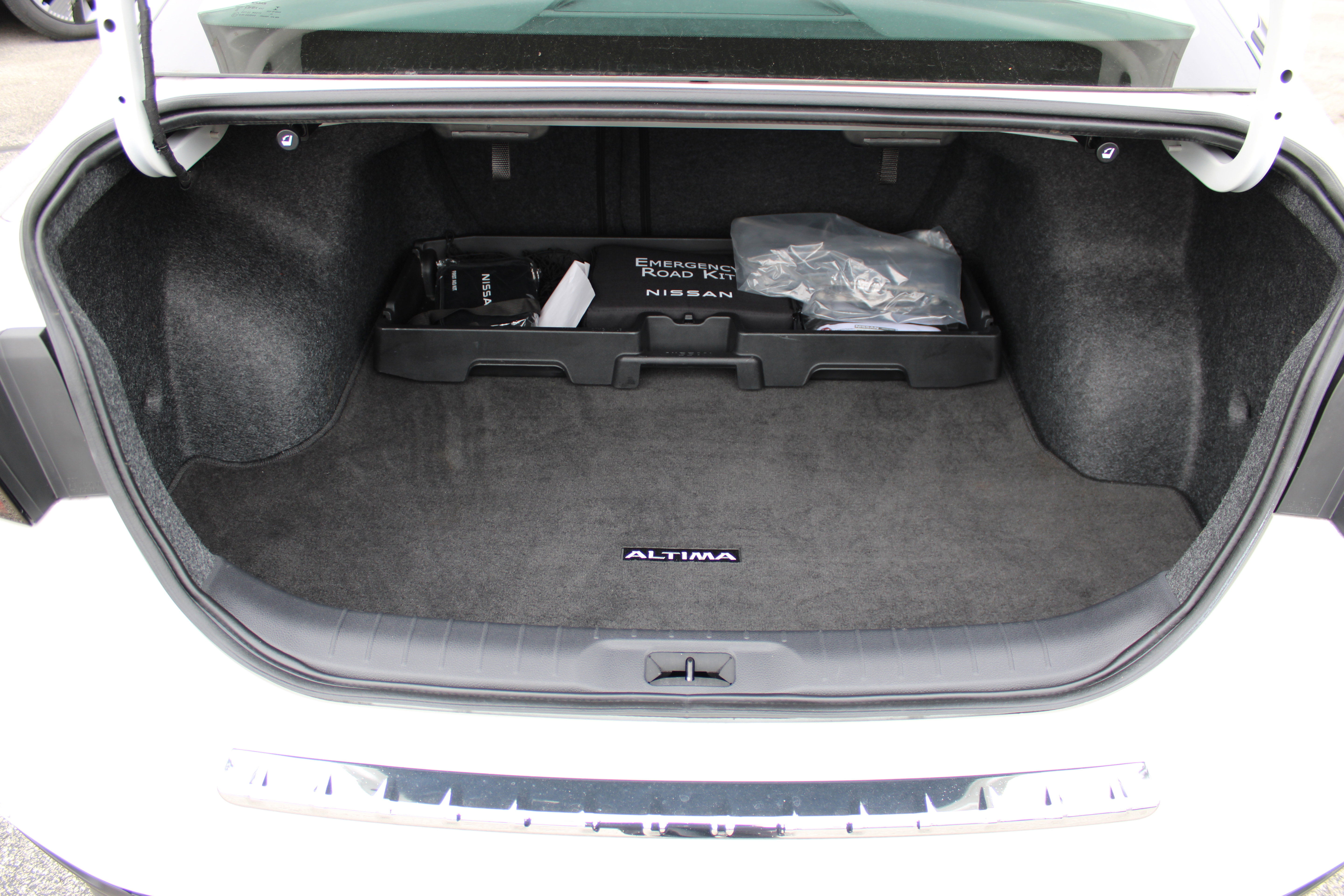 Certified 2022 Nissan Altima 2.5 SR image 5