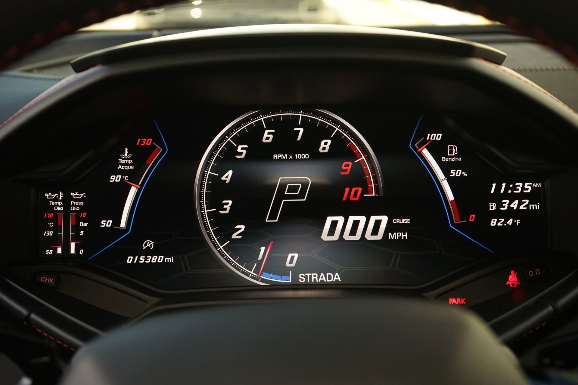 Used 2021 Lamborghini Huracan EVO image 14