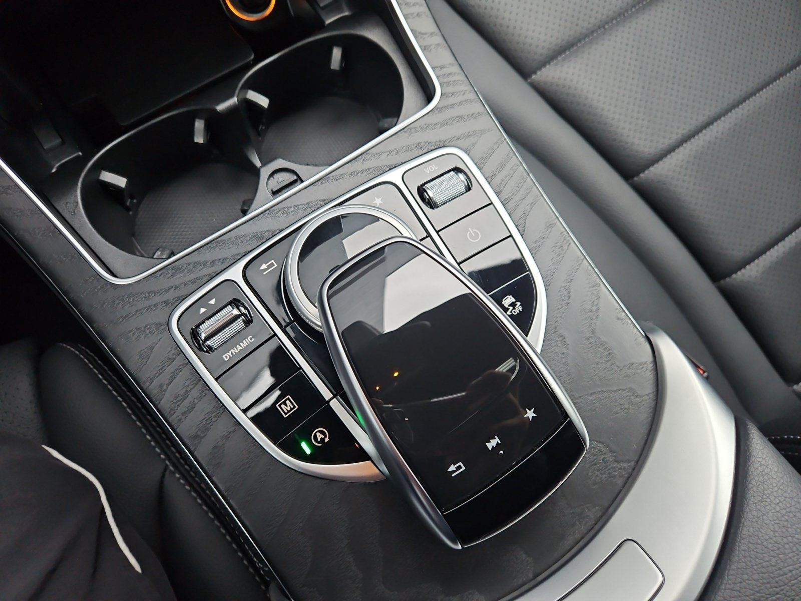 Used 2018 Mercedes-Benz GLC 300 4MATIC Coupe image 24