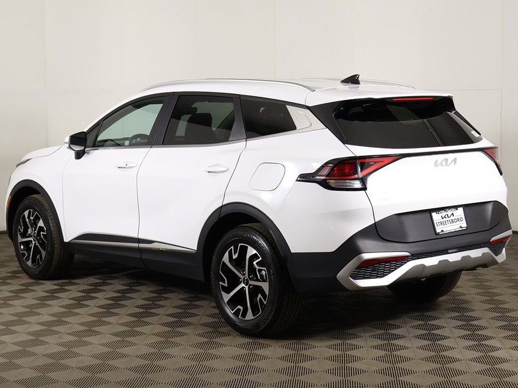 Used 2023 Kia Sportage EX image 9