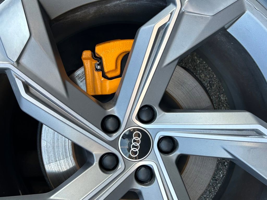 Used 2023 Audi e-tron S Premium Plus w/ Black Optic Package image 66