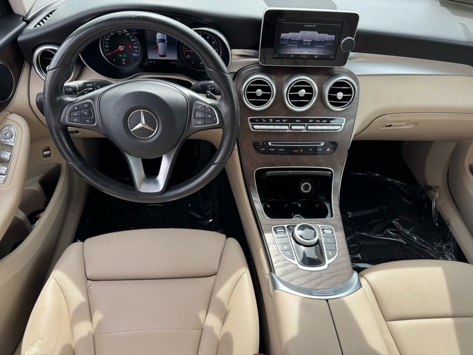 Used 2018 Mercedes-Benz GLC 300 image 15
