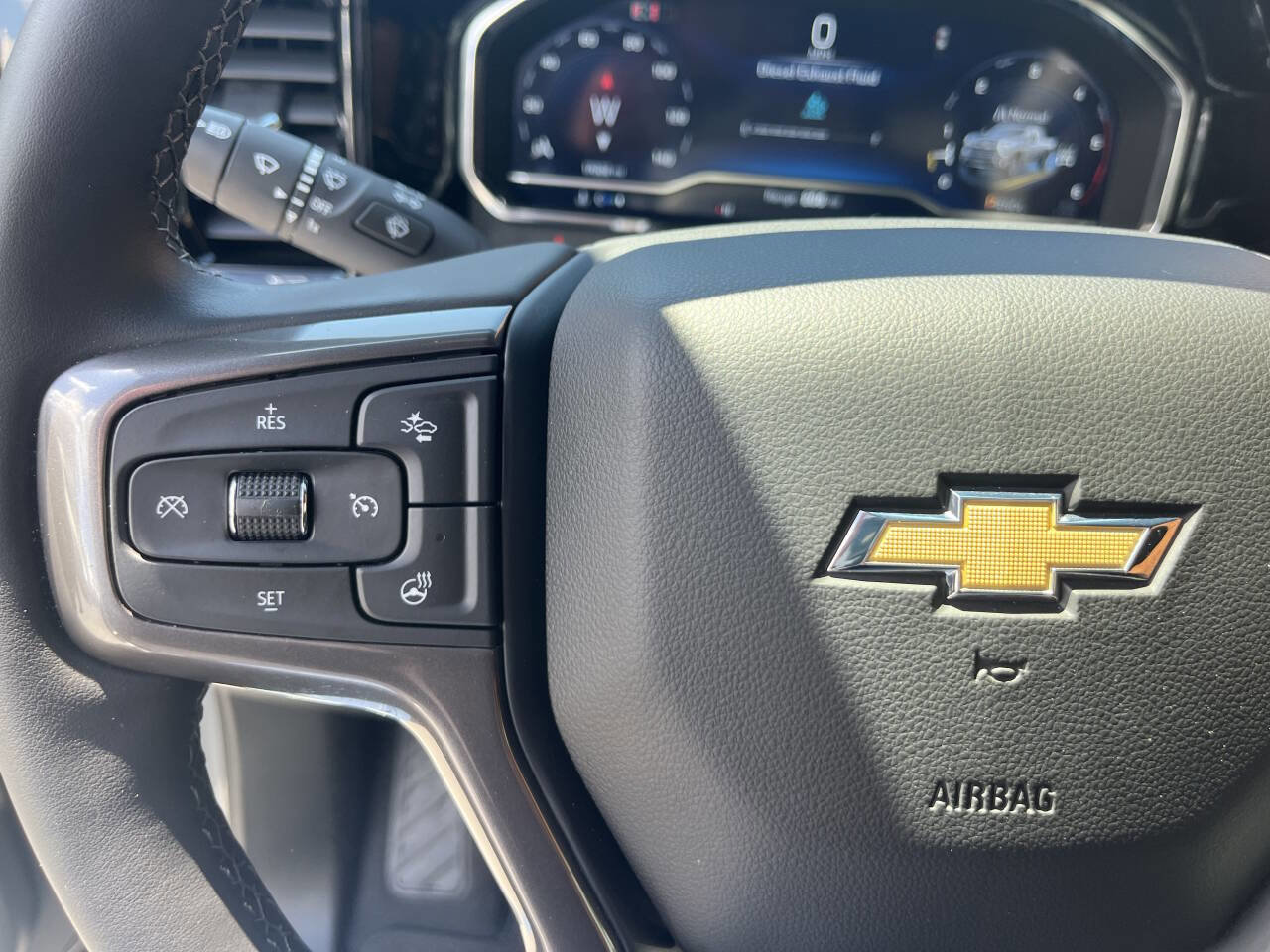 Used 2024 Chevrolet Silverado 2500 High Country w/ High Country Premium Package image 21