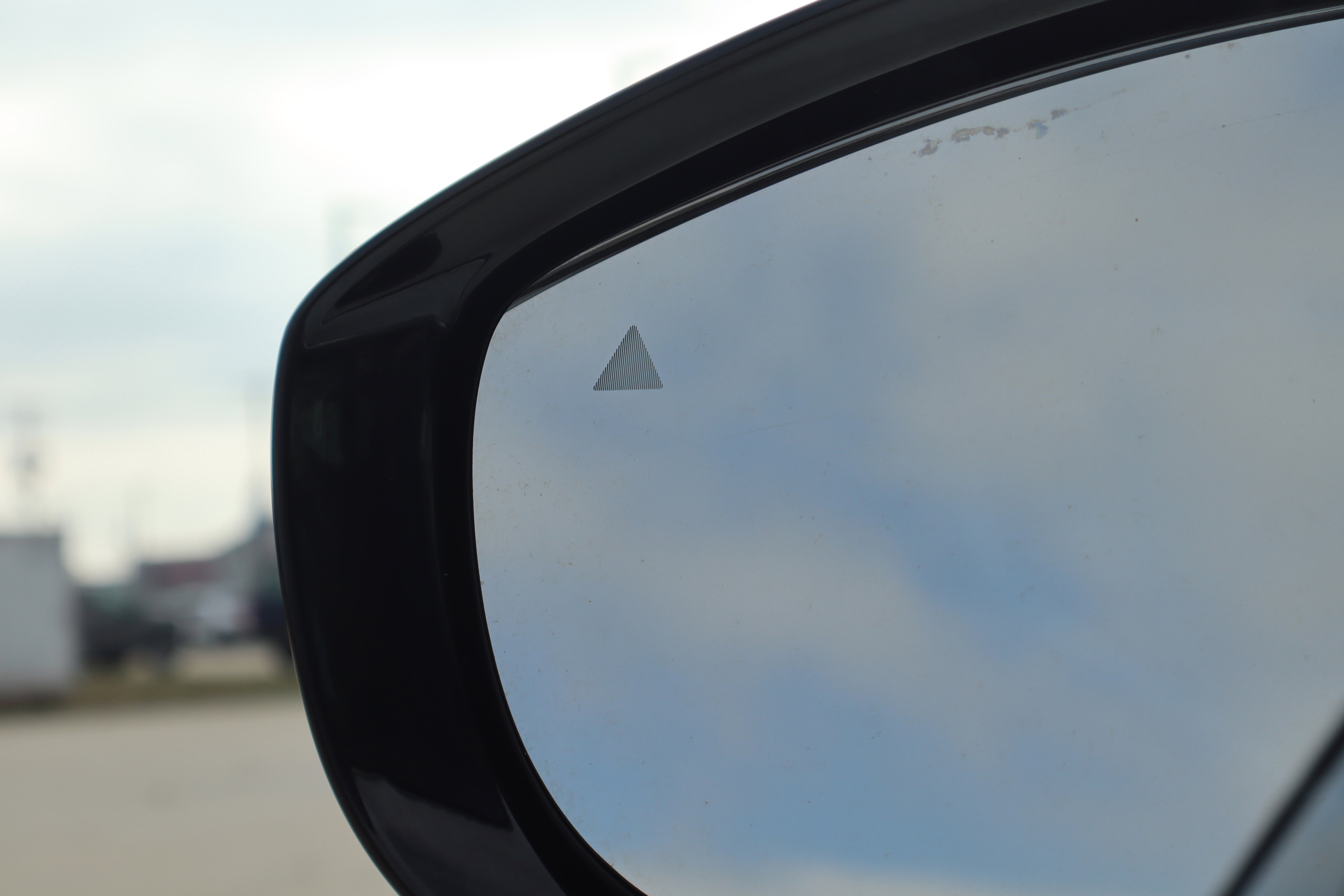 Used 2024 Chrysler Pacifica Touring-L image 24