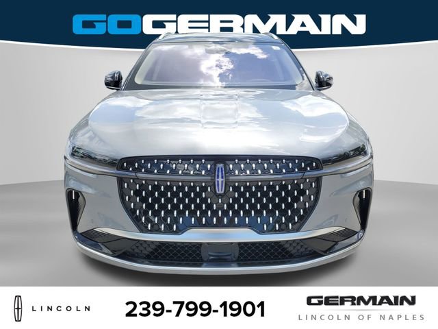 New 2025 Lincoln Nautilus Reserve image 3