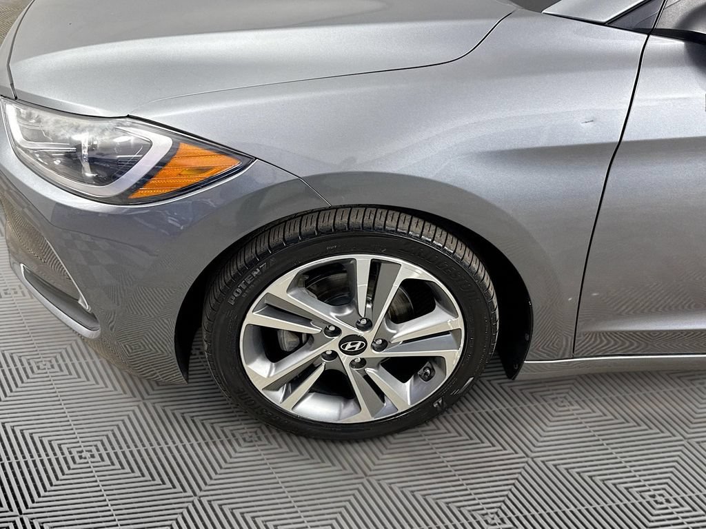 Used 2018 Hyundai Elantra Limited w/ Limited Ultimate Package 02 FWD image 34