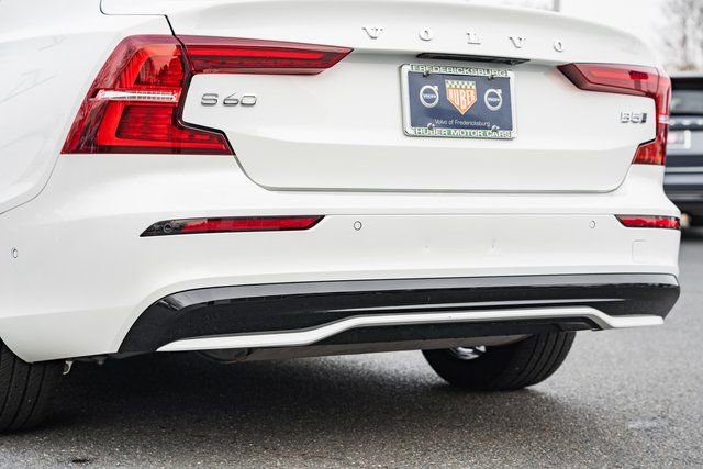 Certified 2024 Volvo S60 B5 Plus image 9