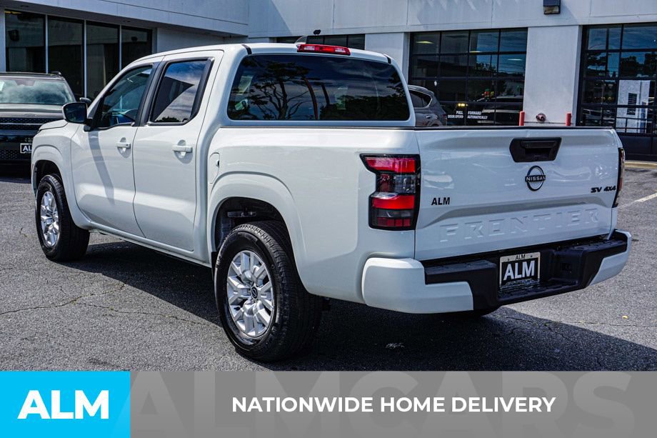 Used 2023 Nissan Frontier SV image 5