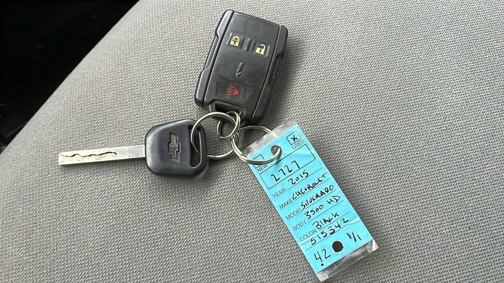 Used 2015 Chevrolet Silverado 3500 W/T image 33