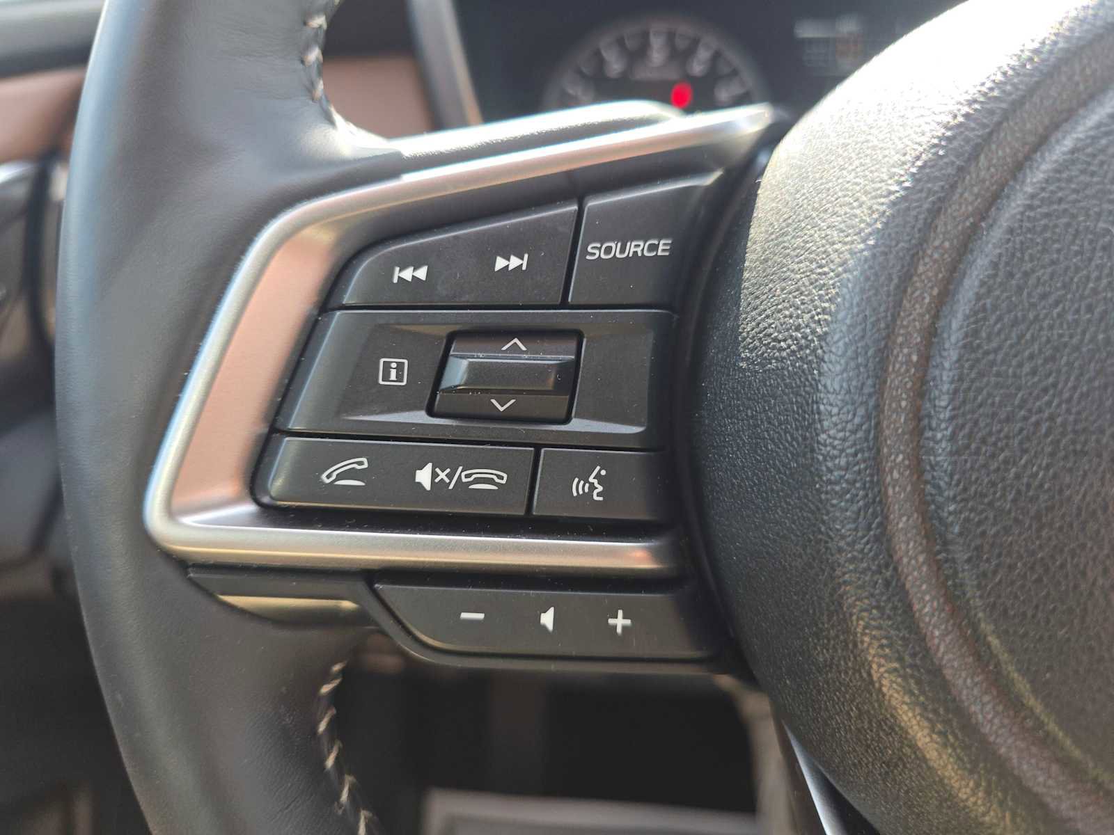 Used 2025 Subaru Outback Touring XT AWD/4WD image 30