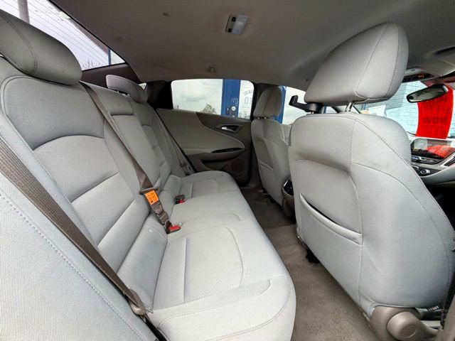 Used 2017 Chevrolet Malibu LT w/ Driver Confidence Package FWD image 17