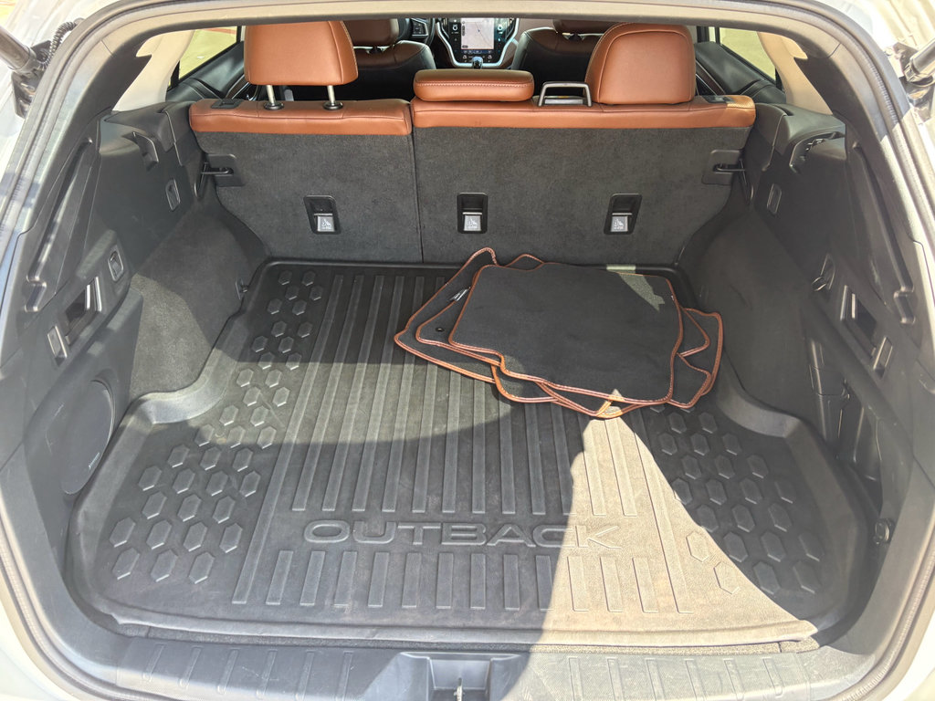 Used 2020 Subaru Outback Touring AWD/4WD image 35