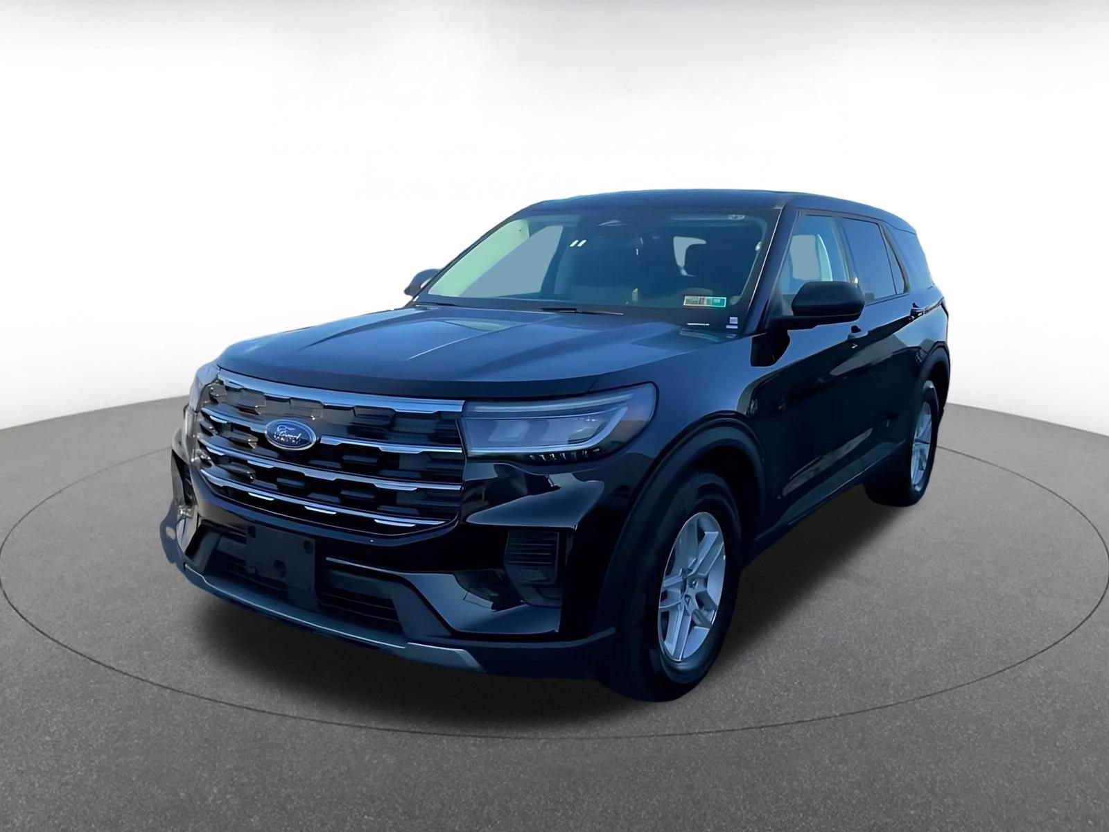 Used 2026 Ford Explorer Active RWD image 6