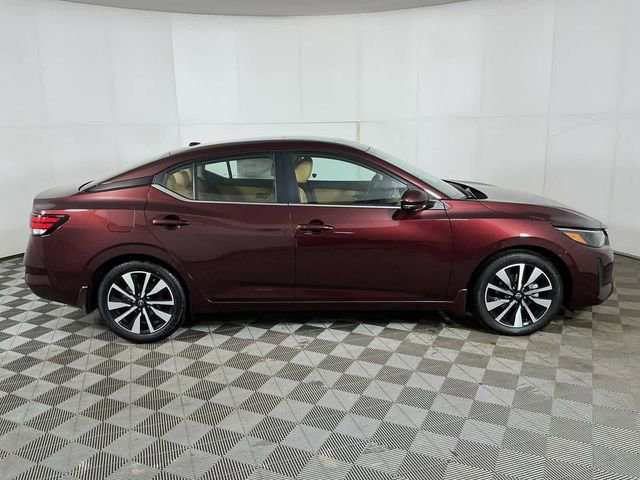 New 2025 Nissan Sentra SV w/ SV Premium Package image 8