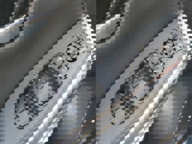 New 2025 Nissan Sentra SR w/ SR Premium Package image 11