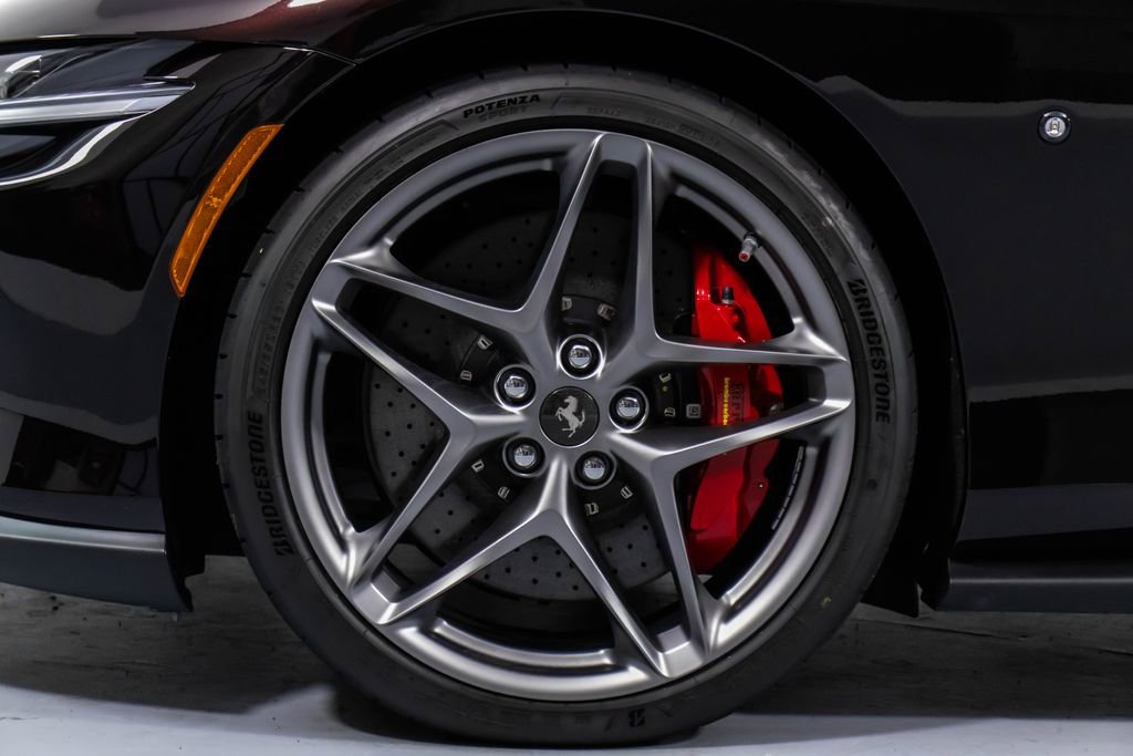 Certified 2025 Ferrari Roma Spider RWD image 66