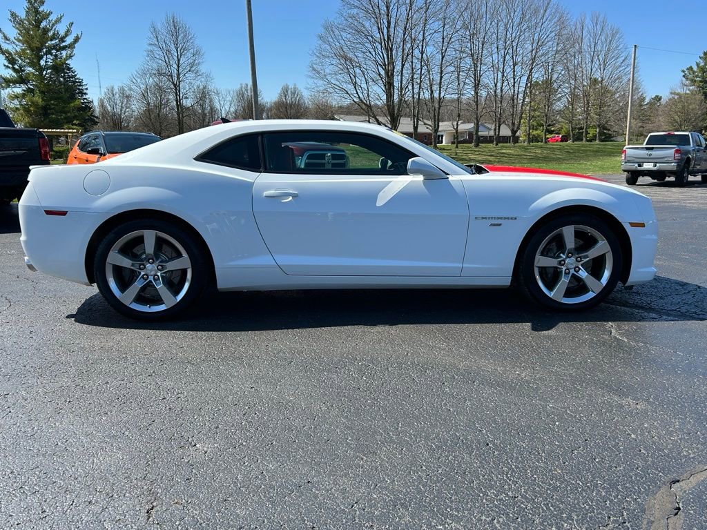 Used 2010 Chevrolet Camaro SS w/ RS Package image 2