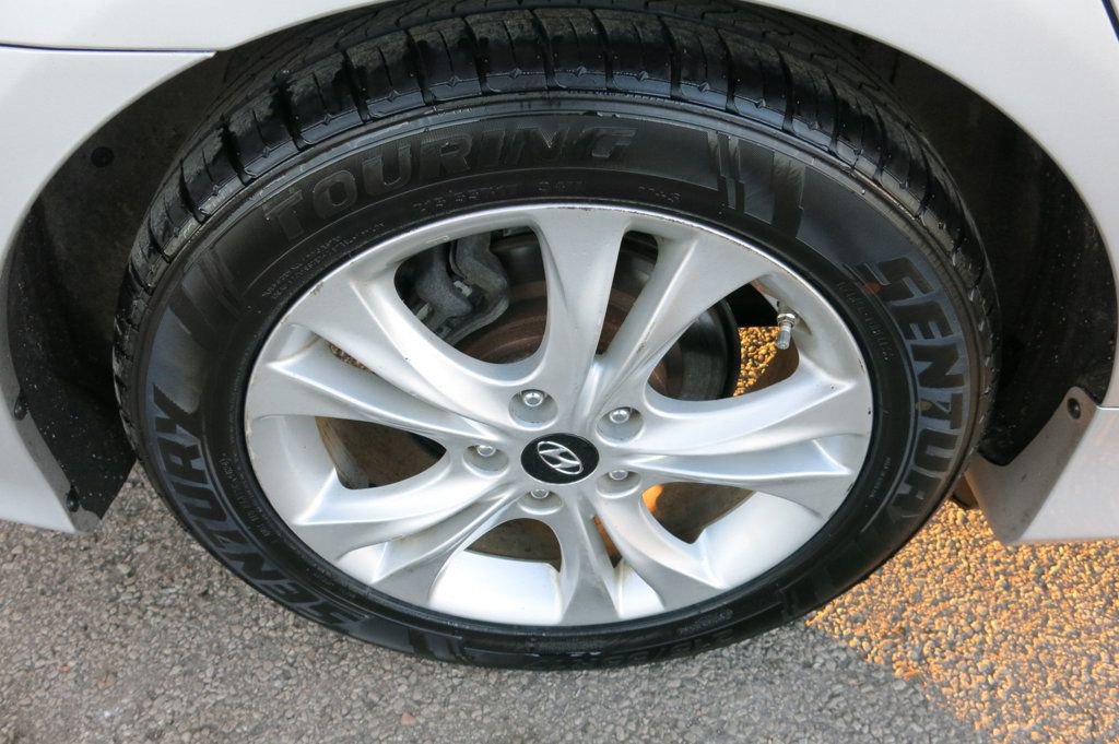 Used 2013 Hyundai Sonata Limited w/ Premium Pkg image 36